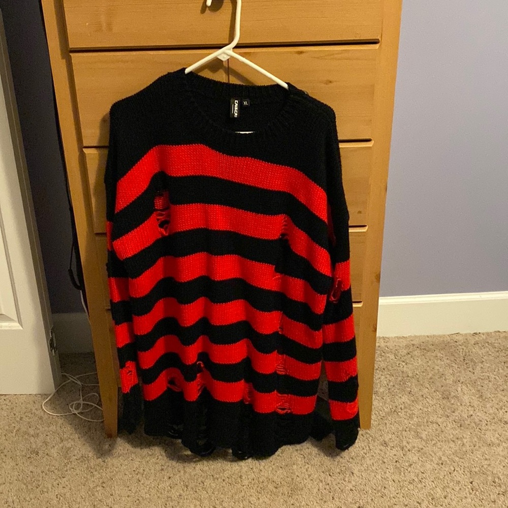 emo alternative ripped black and red sweater, size xl